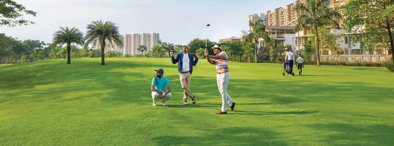A golf-course in your neighborhood at Palava!
